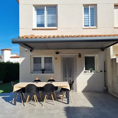 بيت للعطل Casa Bedoll